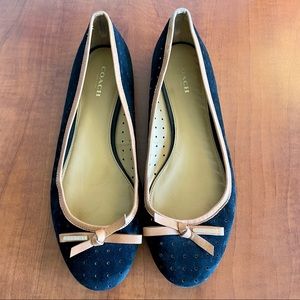 Coach Daisey Perforated Suede Flat black SZ9